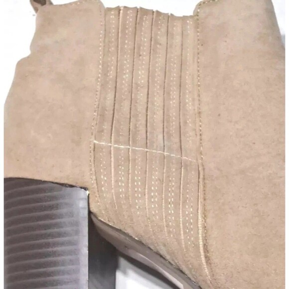 DAISY STREET Womens Ankle Boots Pointed Toe Chunky Stacked Mid Heeled Faux Sz 8 - Picture 3 of 8